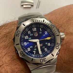 Luminox F16 watch, blue dial, extra link, working battery, AR sapphire crystal